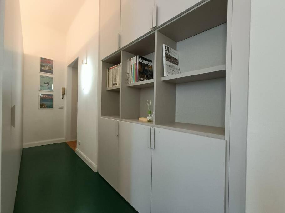 Stylish Flat Near Station And City Center Como Exterior foto